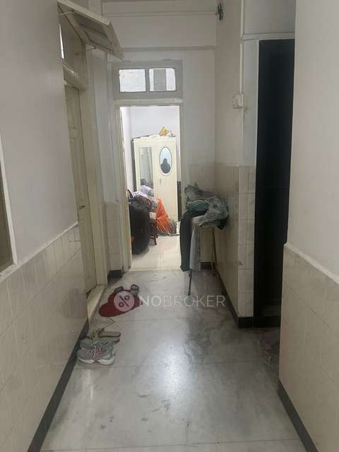 2 BHK Flat In Nanabhai Chambers For Sale  In Fort