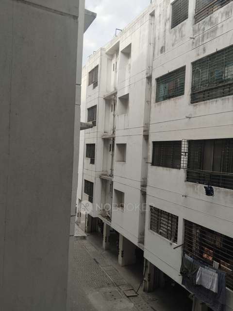 2 BHK Flat In P Dot G For Sale  In Anakaputhur