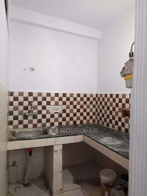 2 BHK Flat For Sale  In Okhla