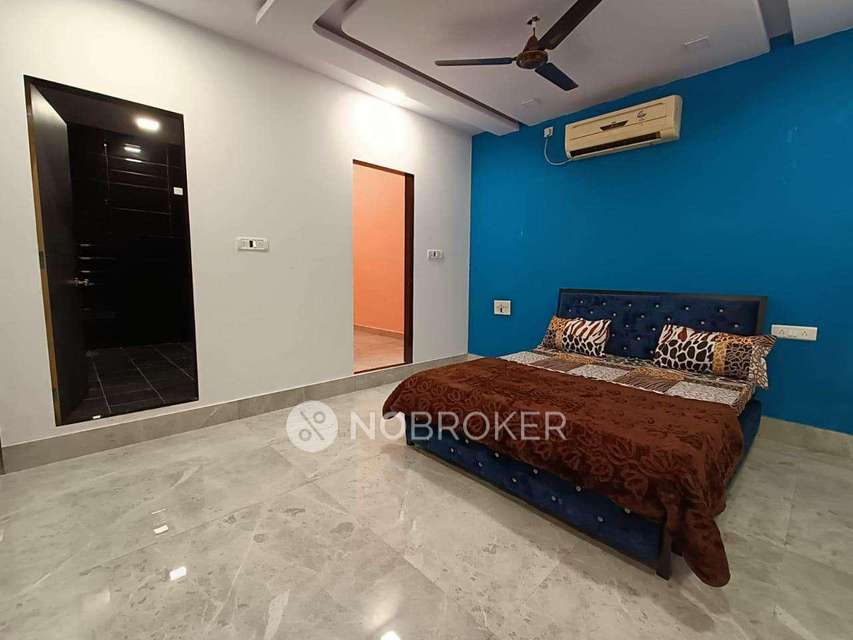 2 BHK House For Sale  In  Goregaon
