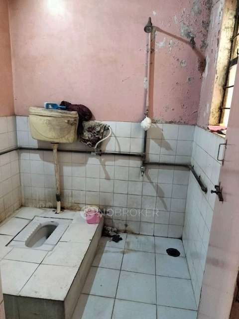 1 RK Flat In Ramsukh Tulsi Market for Rent  In 82, Kaware Ln, Tulshibaug, Budhwar Peth, Pune, Maharashtra 411002, India