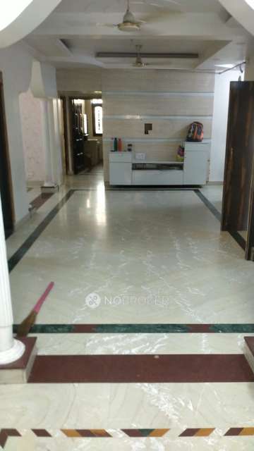 4 BHK Flat For Sale  In Krishna Nagar,
