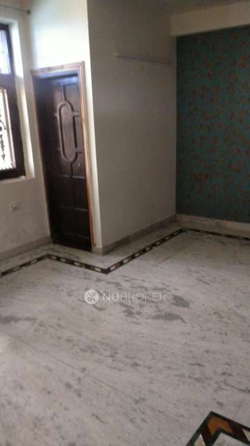 4 BHK Flat For Sale  In Krishna Nagar,