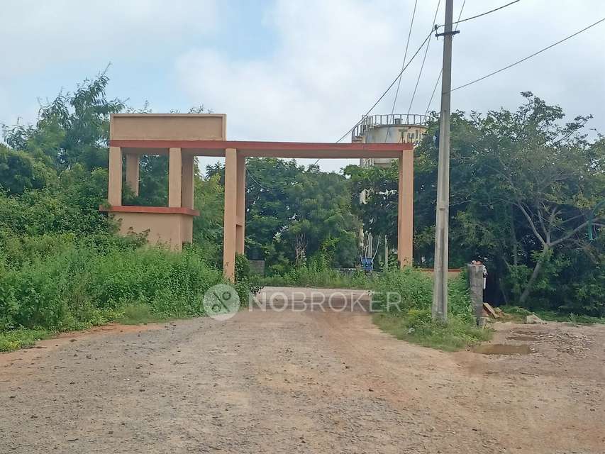 Plot For Sale  In Tulips Heights 3 In Isnapur