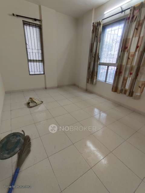 2 BHK Flat In Riviera Towers For Sale  In Wanwadi