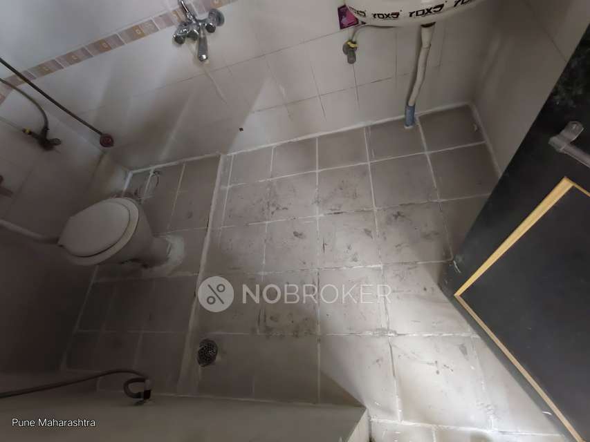 2 BHK Flat In Riviera Towers For Sale  In Wanwadi