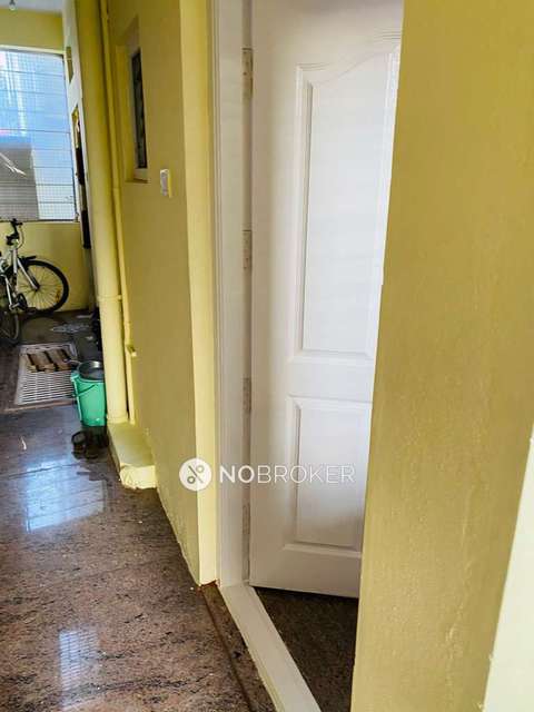 1 RK Flat In Standalone Building  for Lease  In Kempegowda Nagar