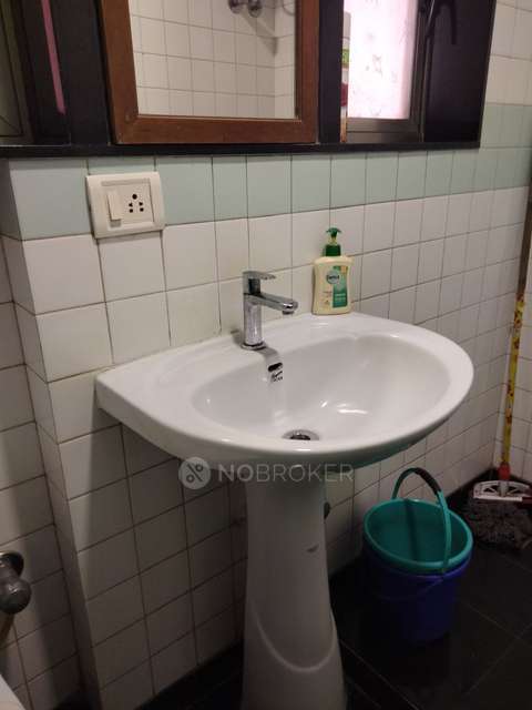 1 BHK Flat In Hilla Heights For Sale  In Grant Road East