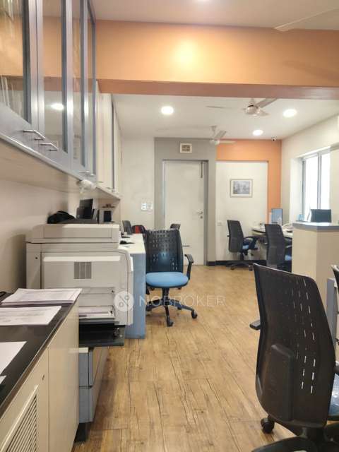 1 BHK Flat In Hilla Heights For Sale  In Grant Road East