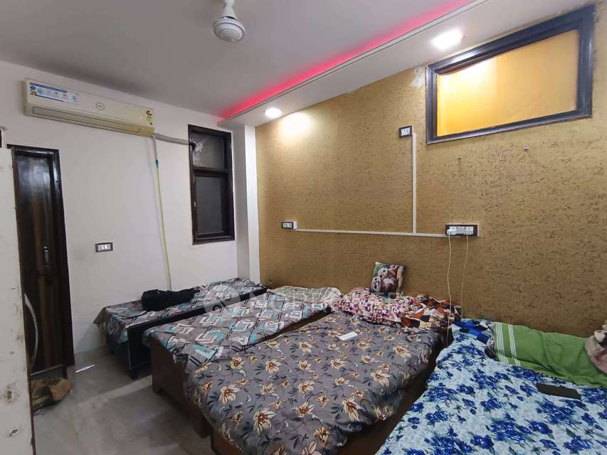 PG for Girls in Govindpuri Extension