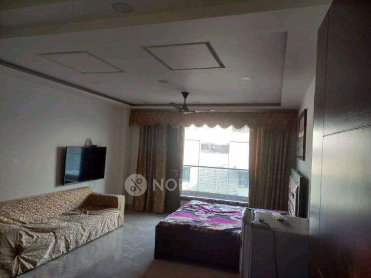PG for Girls in Janakpuri