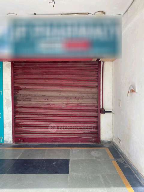 Retail  Property in Jaypee Greens Pavilion Heights, Noida for Rent 
