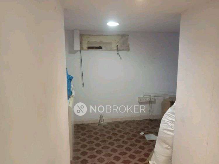 Shop in Dadar West, Mumbai for sale 