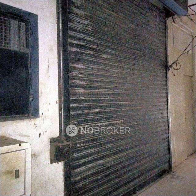 Shop in Dadar West, Mumbai for sale 