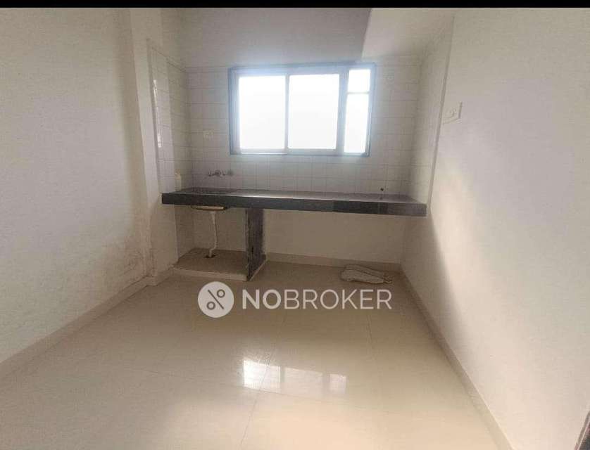 4+ BHK Flat For Sale  In Manjari Budruk