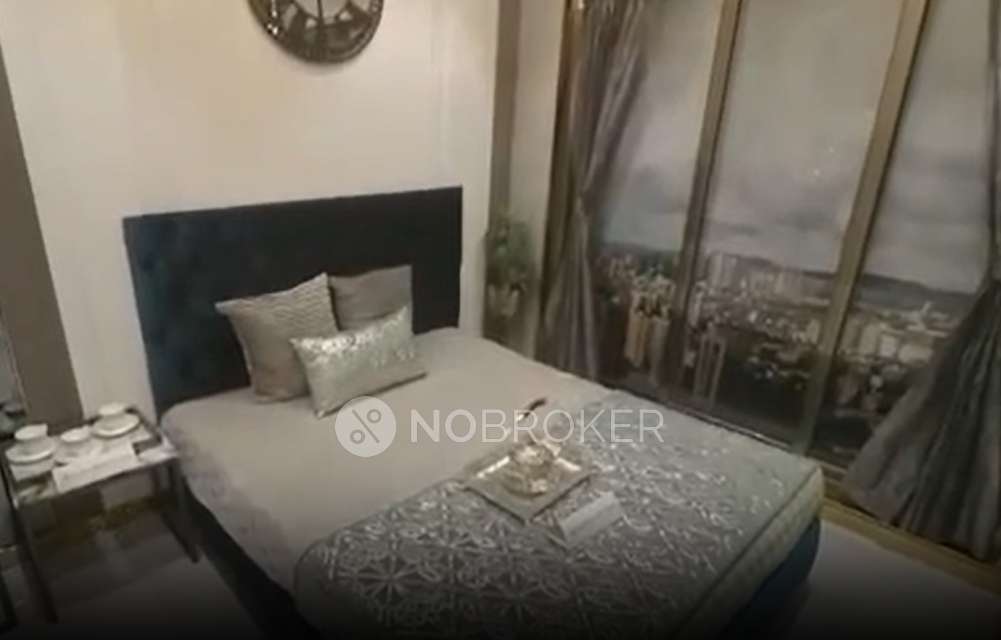 1 BHK Flat In Paradigm Antalya For Sale  In Oshiwara