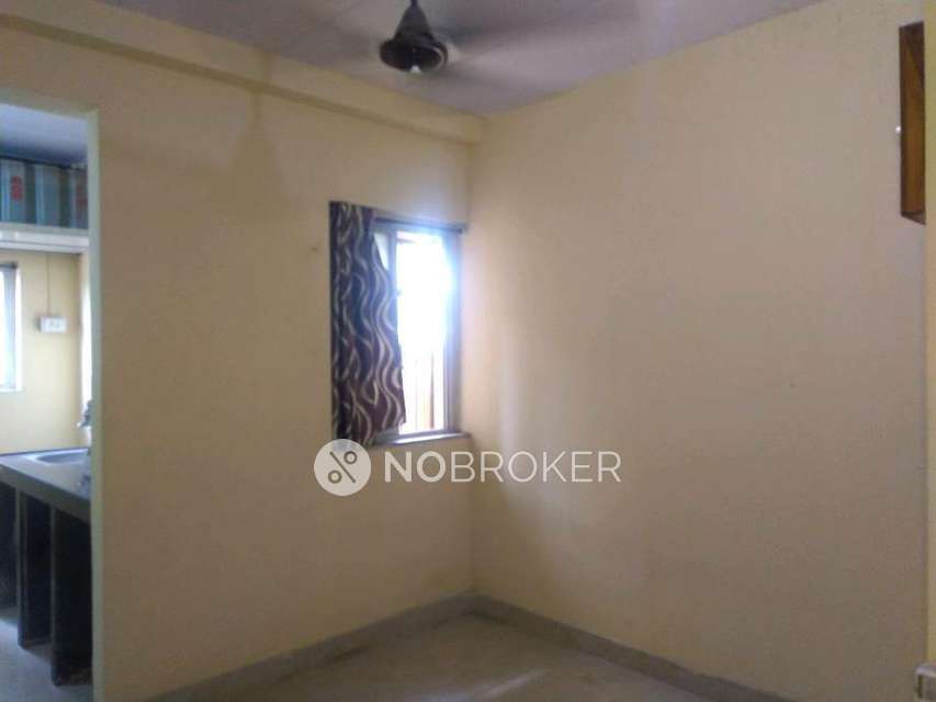 1 BHK Flat In Swadeshi Chs For Sale  In Sion