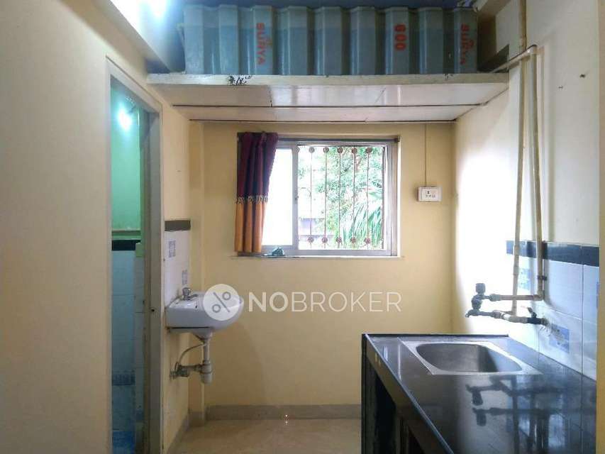1 BHK Flat In Swadeshi Chs For Sale  In Sion
