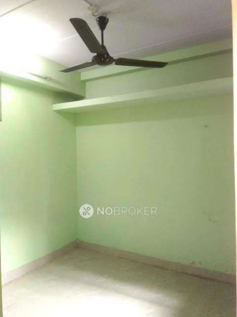 1 BHK Flat In Swadeshi Chs For Sale  In Sion