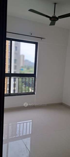 2 BHK Flat In Shapoorji Paloonji Sensorium for Rent  In Hinjewadi