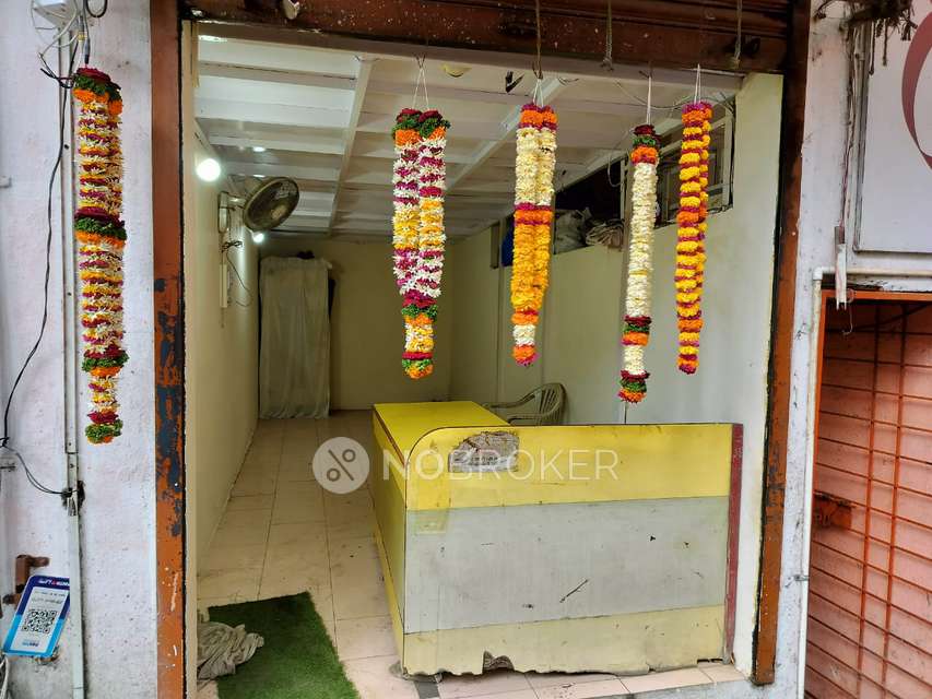 Shop in Budhwar Peth, Pune for sale 