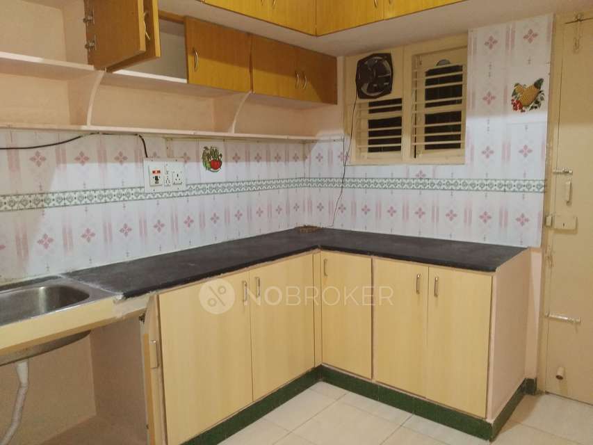 4+ BHK Flat For Sale  In Munnekollal