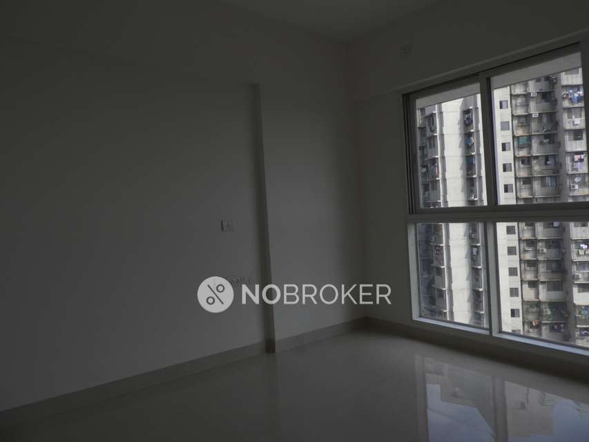 2 BHK Flat In Wadhwa Solitaire For Sale  In Dhokali