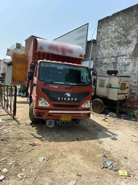 Godown/Warehouse in Sector 81, Noida for Rent 