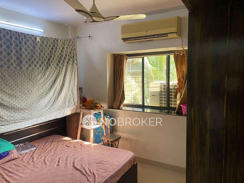 2 BHK Flat In New Life Chs For Sale  In Sector 1