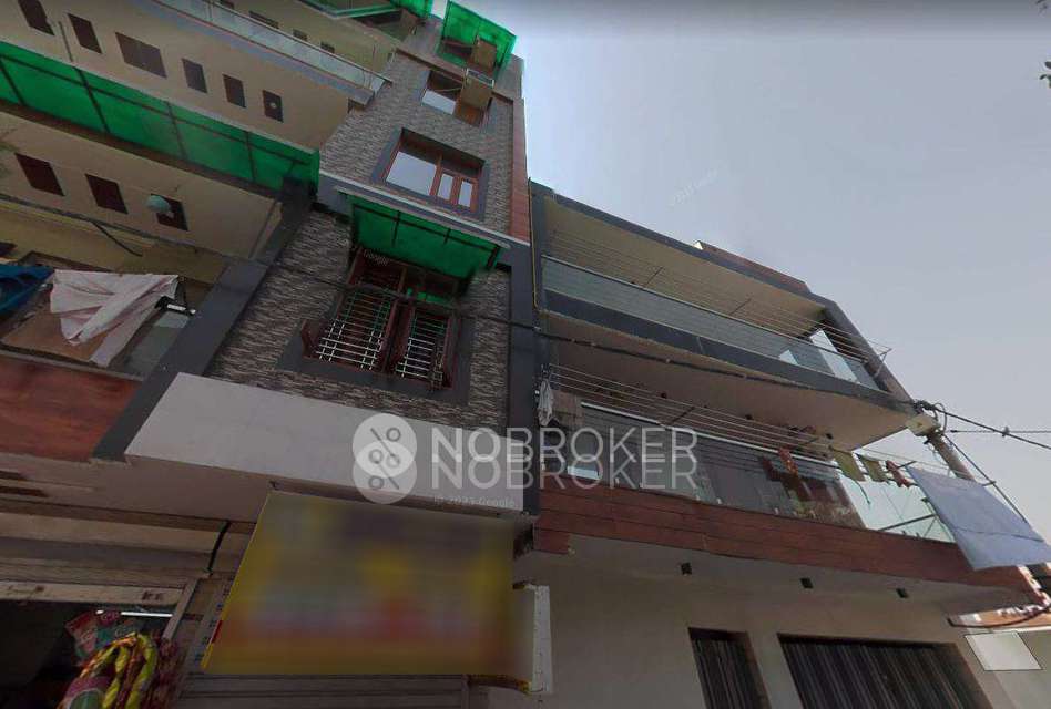 3 BHK Flat In Radhey Kunj Deep Vihar For Sale  In  Rohini