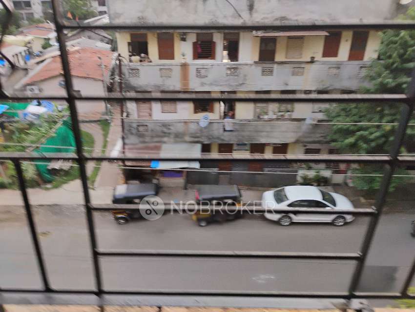 2 BHK Flat In Anjali Smruthi Chs For Sale  In Dombivali East