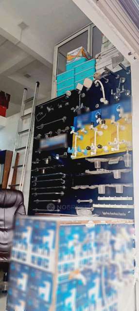 Commercial Property in 126, Ganesh Peth Road, Pune for Rent 