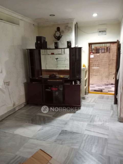 2 BHK Flat In Raj Apartment for Rent  In Raj Apartment