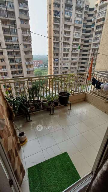 2 BHK Flat In Ace Platinum For Sale  In Zeta I
