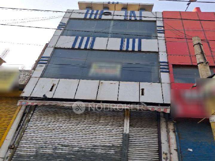 Industrial Building in Mayapuri, Delhi for Rent 