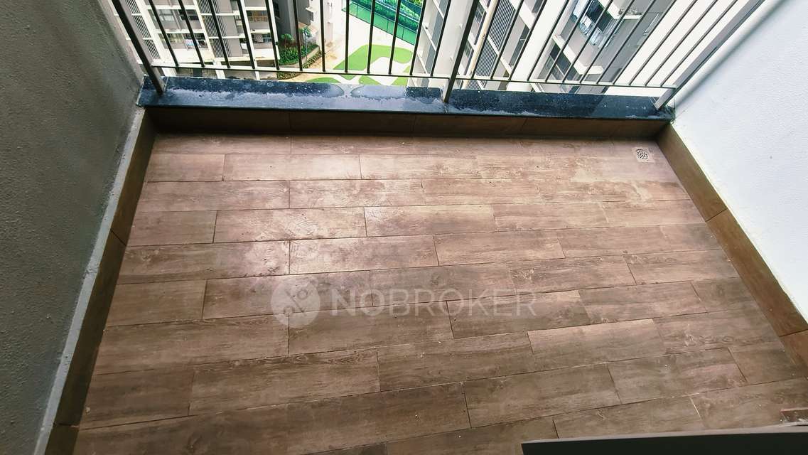 2 BHK Flat In Kalpataru Paramount For Sale  In Thane