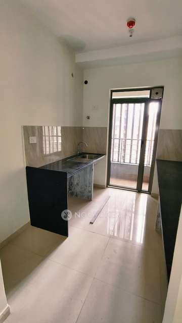 2 BHK Flat In Kalpataru Paramount For Sale  In Thane