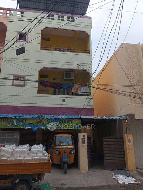 4+ BHK Flat For Sale  In Kavadiguda