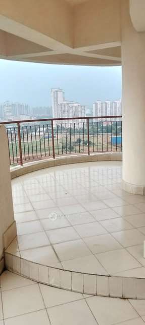4 BHK Flat In Spaze Privvy The Address, Sector 93 For Sale  In Sector 93