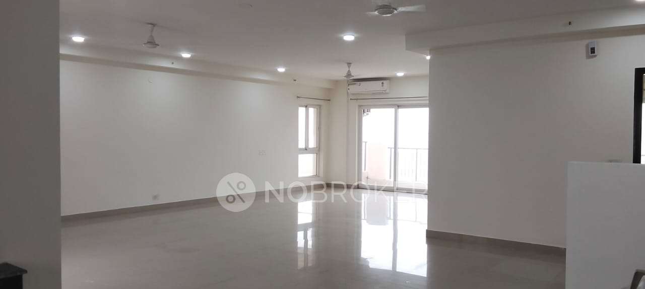 4 BHK Flat In Spaze Privvy The Address, Sector 93 For Sale  In Sector 93