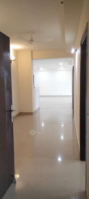 4 BHK Flat In Spaze Privvy The Address, Sector 93 For Sale  In Sector 93