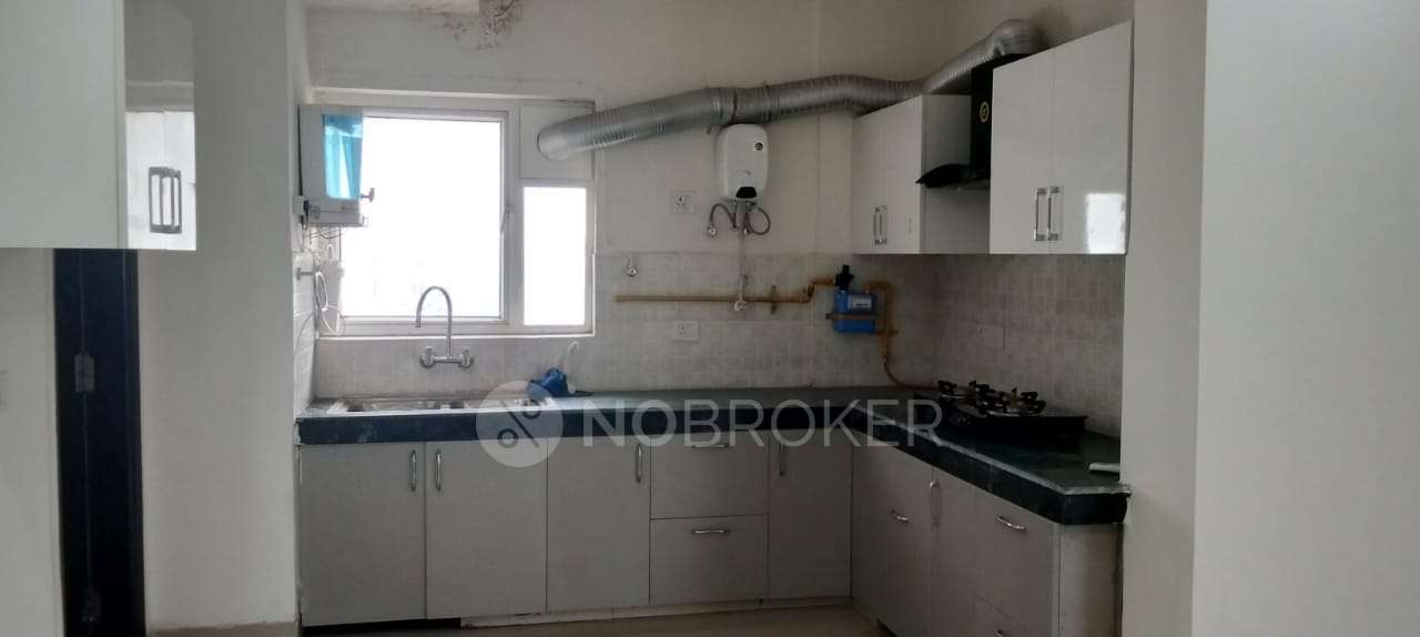 4 BHK Flat In Spaze Privvy The Address, Sector 93 For Sale  In Sector 93