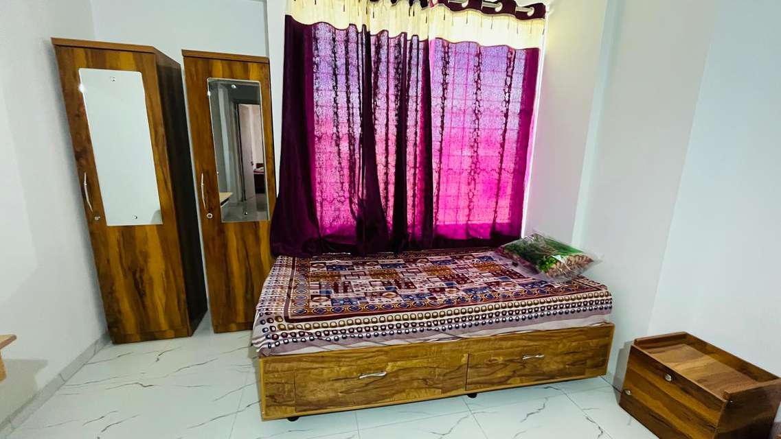 PG for Girls in Dhanori-lohegaon Road