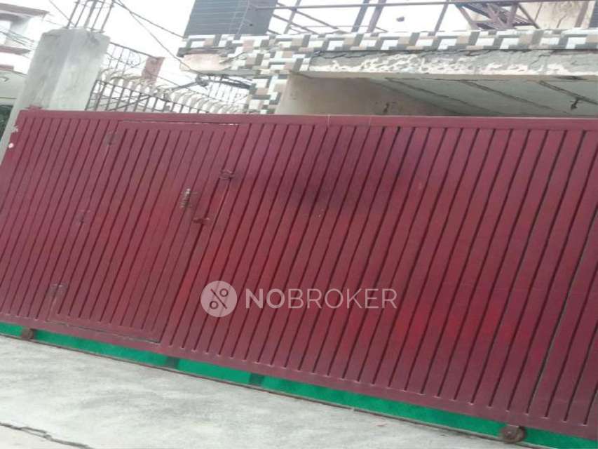 1 RK House for Rent  In Sector 15