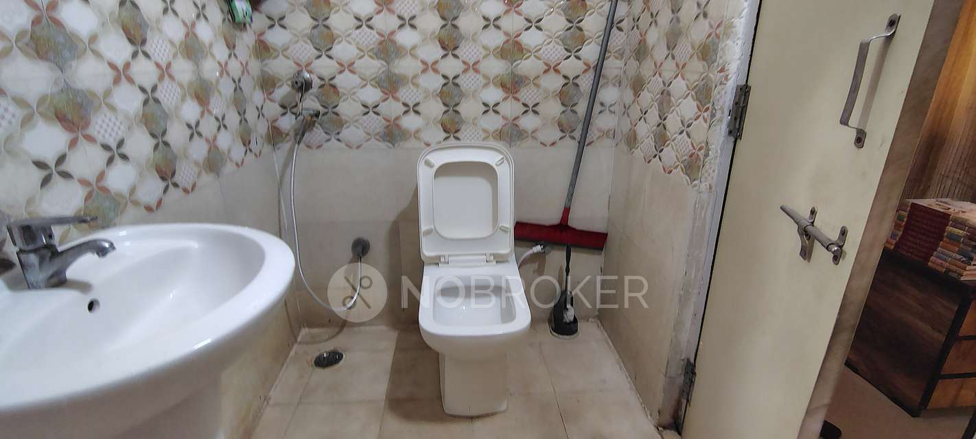 2 BHK Flat In Zr Ivory Towers, Kompally For Sale  In Kompally