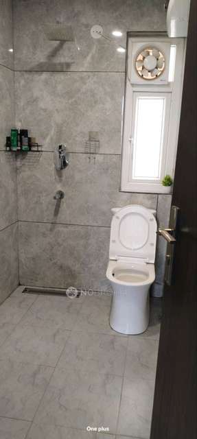 PG for Girls in Chi V