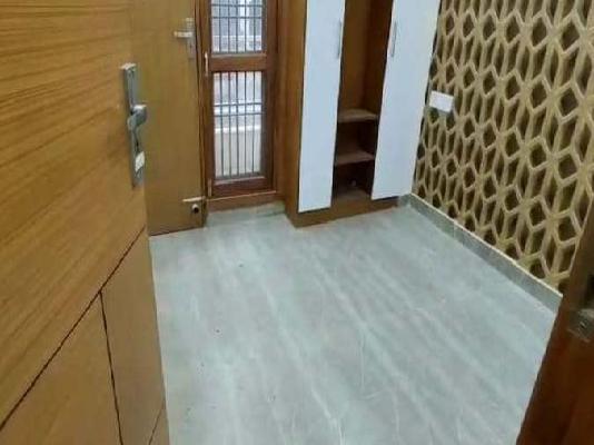 3 BHK Flat In Mangalam Apartments For Sale  In 8176, Ram Nagar Extension, Ram Nagar, Shahdara, New Delhi, Delhi, 110032, India