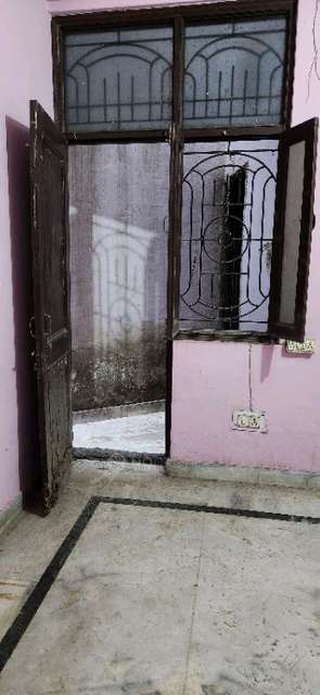 1 BHK Flat In Mohan Park Gali No 2 Shahdara For Sale  In Shahdara