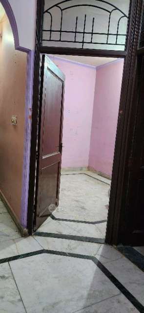 1 BHK Flat In Mohan Park Gali No 2 Shahdara For Sale  In Shahdara