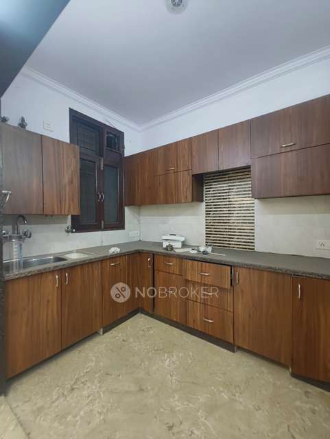 3 BHK Flat In Raja Garden, Delhi For Sale  In Raja Garden